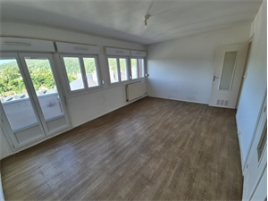 t3 à la location -   08800  MONTHERME, surface 60 m2 location t3 - UBI480444491